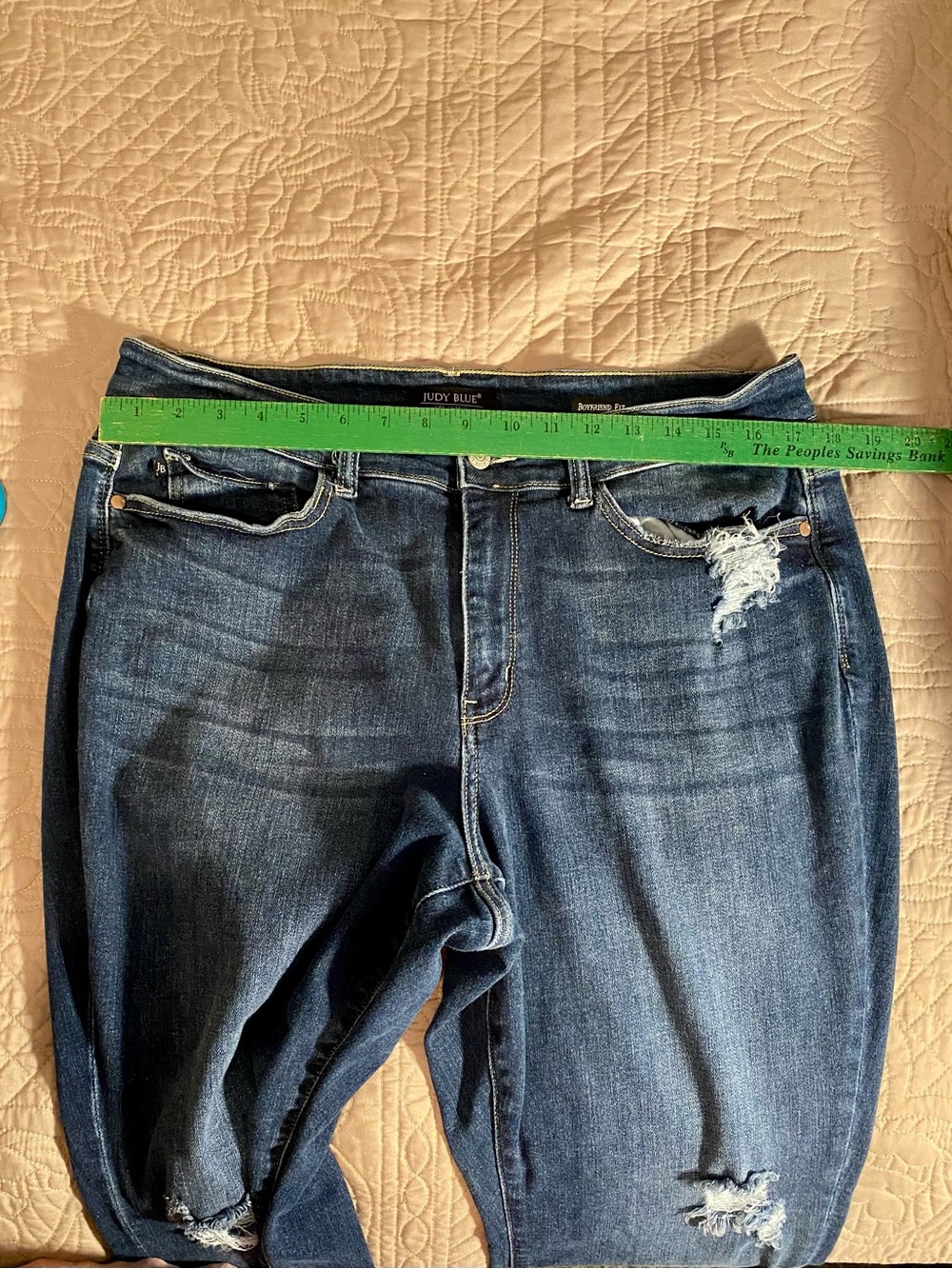 Judy Blue Dark Blue Distressed boyfriend cut - Picture 3 of 6